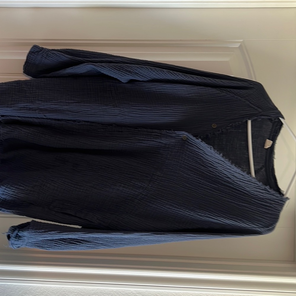 Blue gauze button up, excellent condition, size large